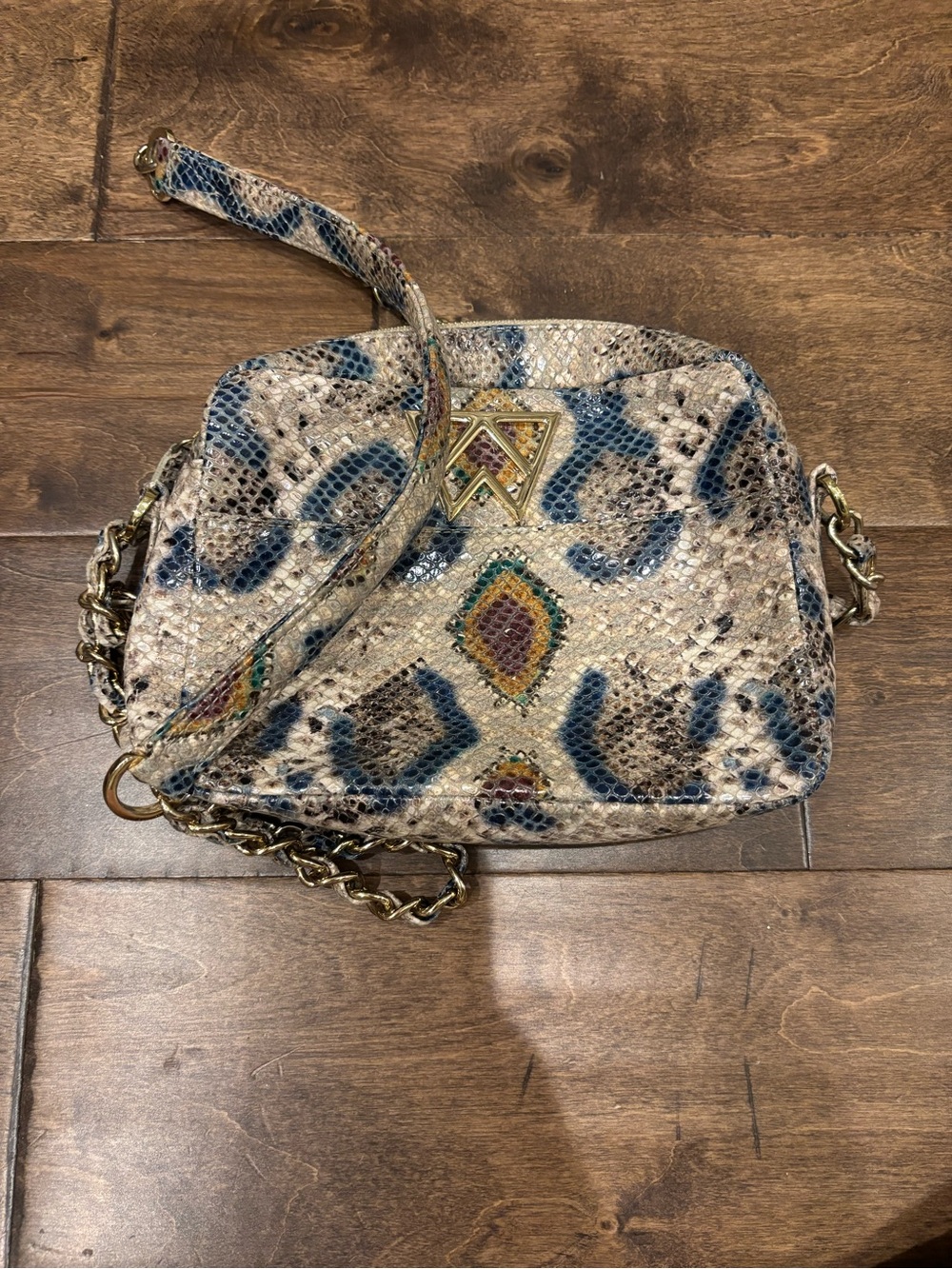 Kelly Wynne Python-Texture Crossbody Bag in Blue and Cream